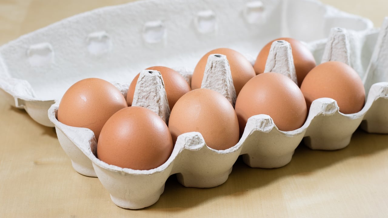 Six Eggs, Three Actions, One Trap: The Riddle That Trips Up Even Careful Thinkers